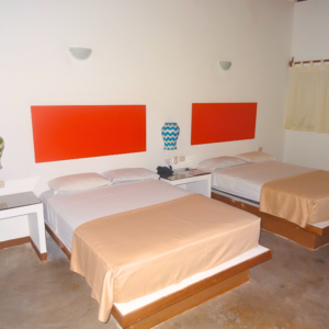 HABITACIÓN DOBLE CON VISTA AL INTERIOR