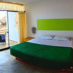 HABITACIÓN MATRIMONIAL CON ACCESO DIRECTO